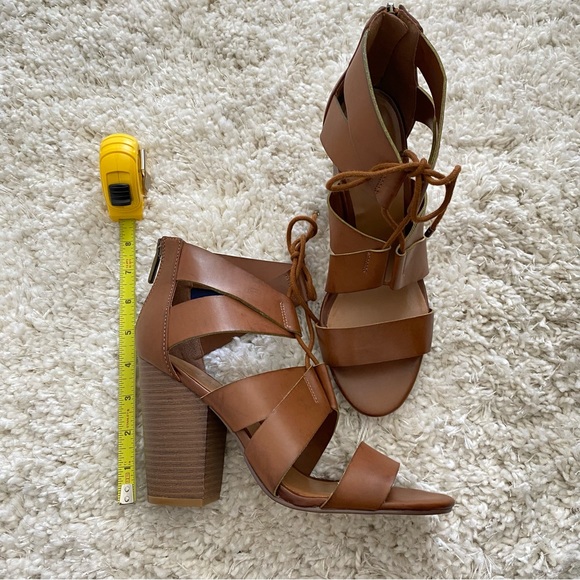 Indigo Rd brown heels - Picture 3 of 4